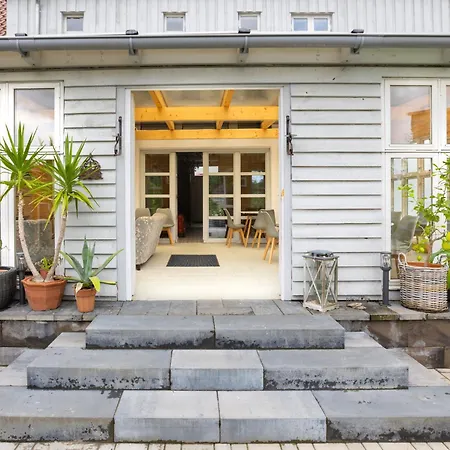 Georg By Interhome Mirow